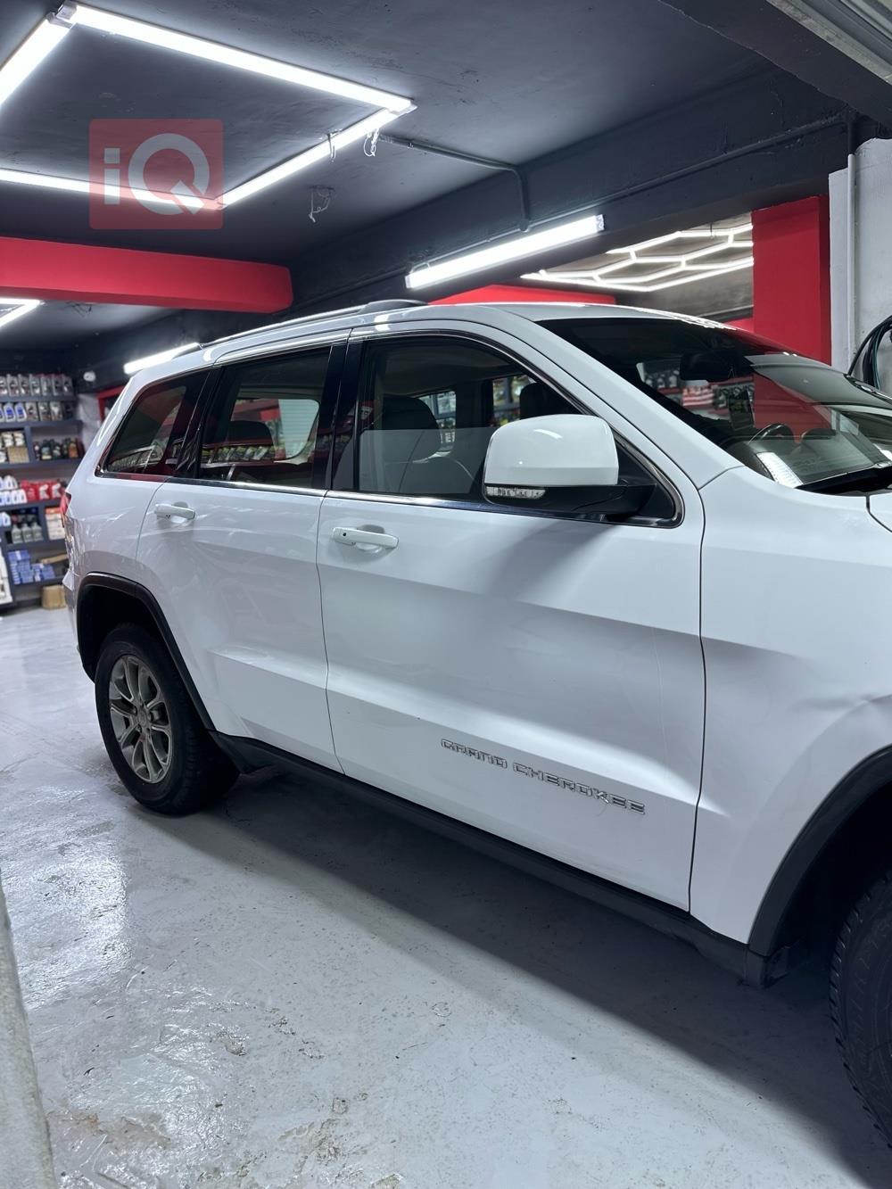 جيب جراند شيروكي